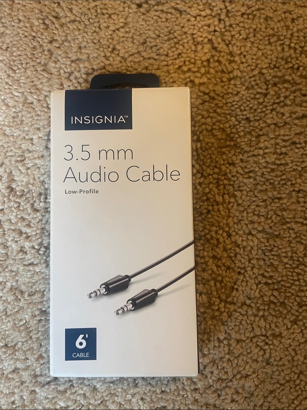 Insignia 3.5mm Audio Cable - Black (6 ft)